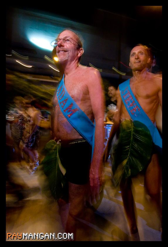 IMAGE: http://i3.photobucket.com/albums/y100/Zebceponaf/IMG_2526.jpg