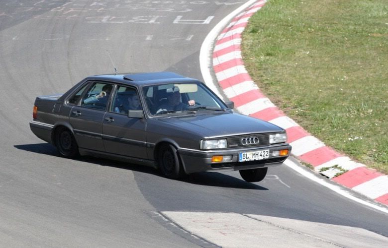 [Image: NurburgringEaster2007Audi1.jpg]