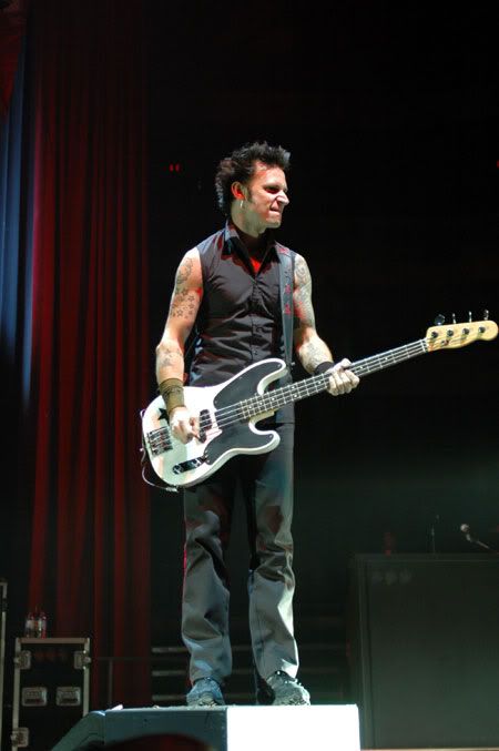 mikedirnt.jpg