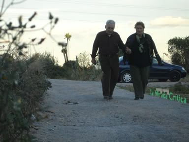 Camins sense asfaltar, plens de clots