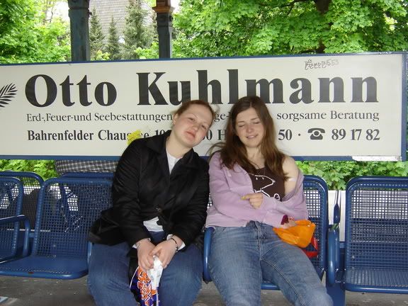 These two thought 8mins was a long time to wait