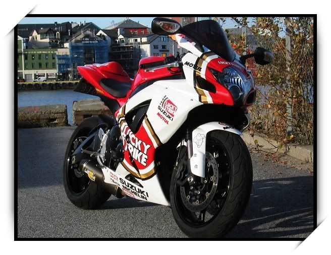 Lucky+strike+suzuki+gsxr