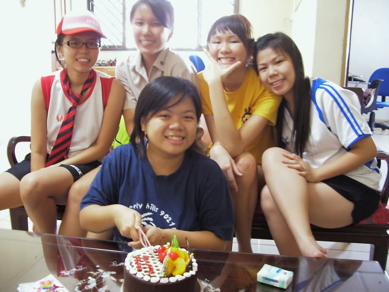 Photobucket - Video and Image Hosting PHTO0034.jpg