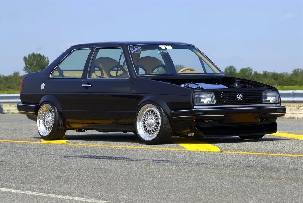 Este Jetta con los backets del GT3