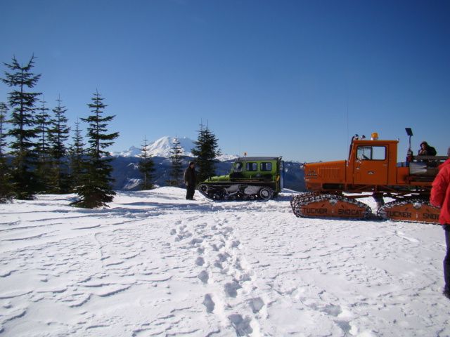 snowtracrun012.jpg