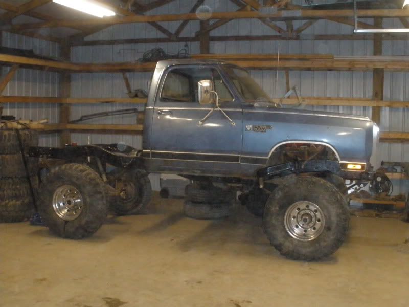 Donny's 84 truck project Dodge Ram, Ramcharger, Cummins, Jeep