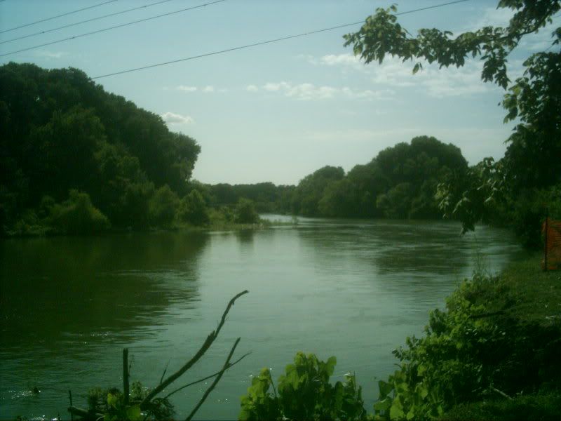 Image hosted by Photobucket.com