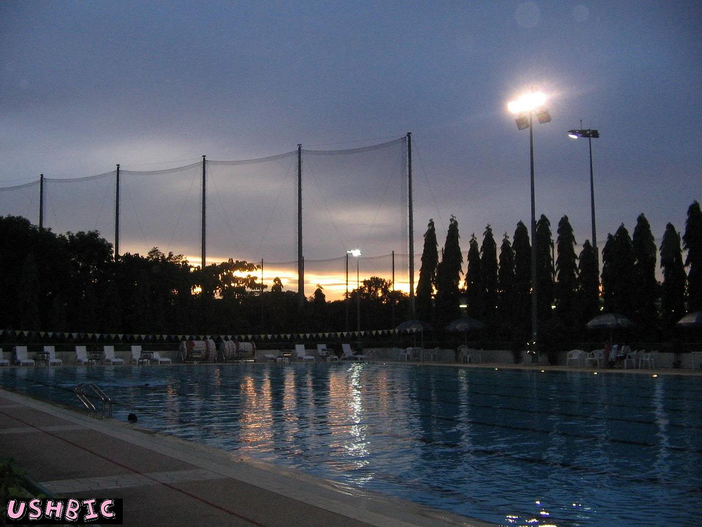 Image hosted by Photobucket.com