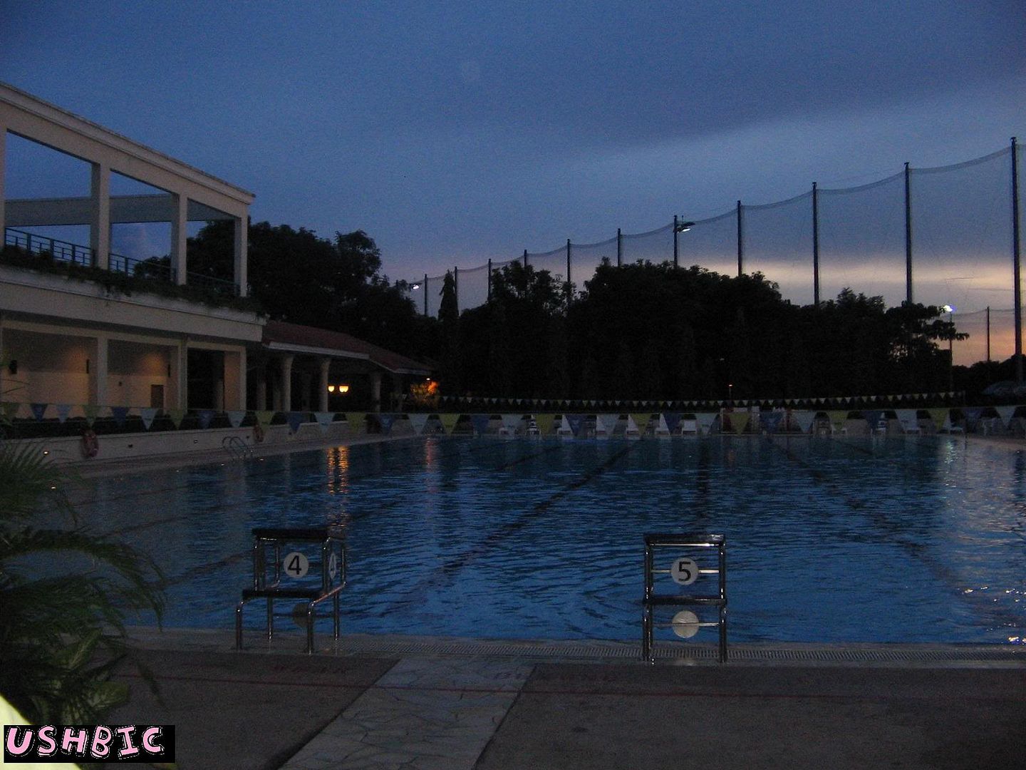 Image hosted by Photobucket.com