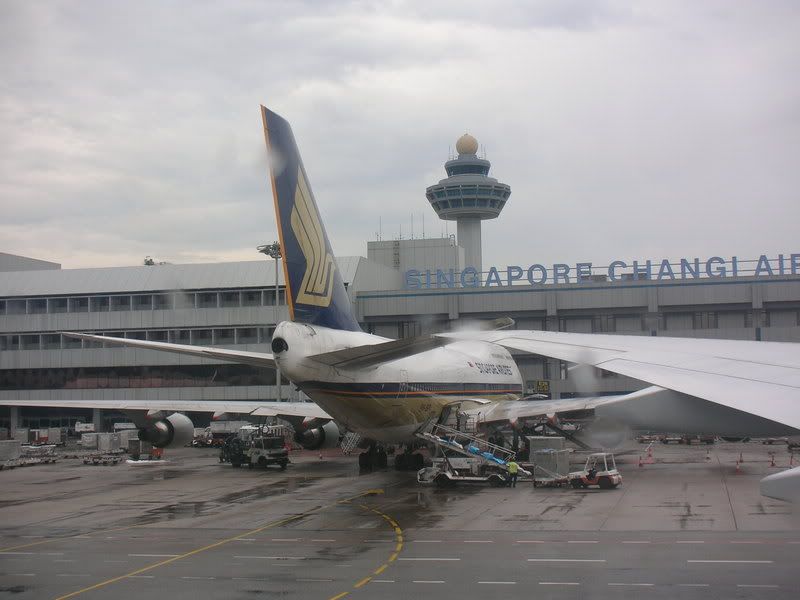 Singapore Changi Airport, the tower and the Megatop