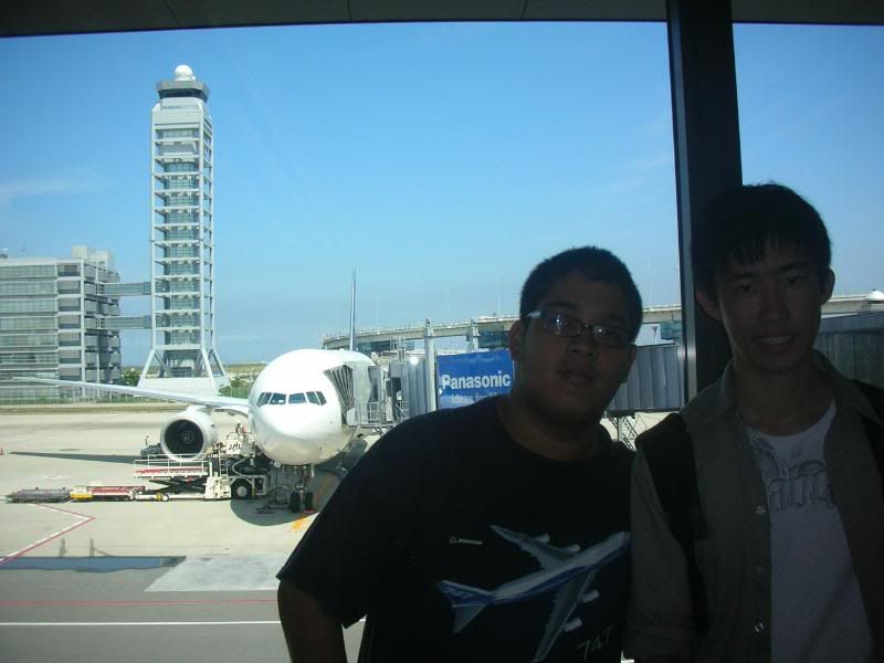 Me, Bertrand, a 777 and a 747