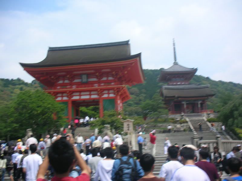 Kiyomizu Dera gate