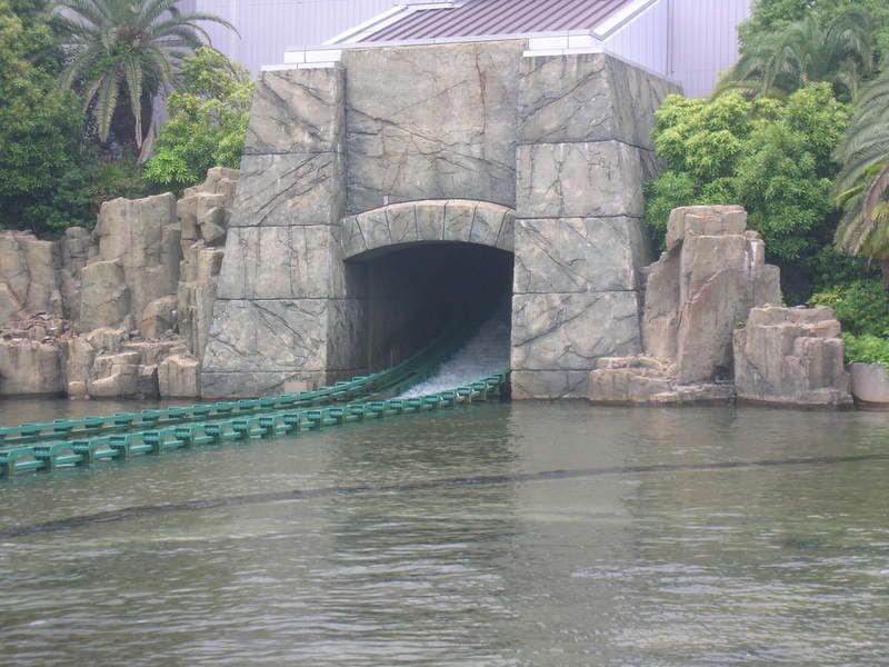 Jurassic Park - The Ride final drop