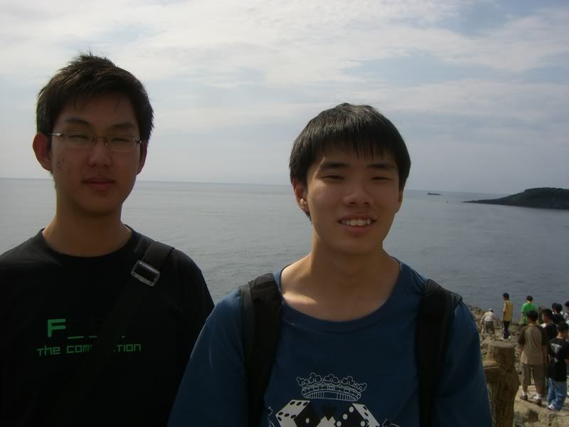 Shuotian and Paul at Tojinbo