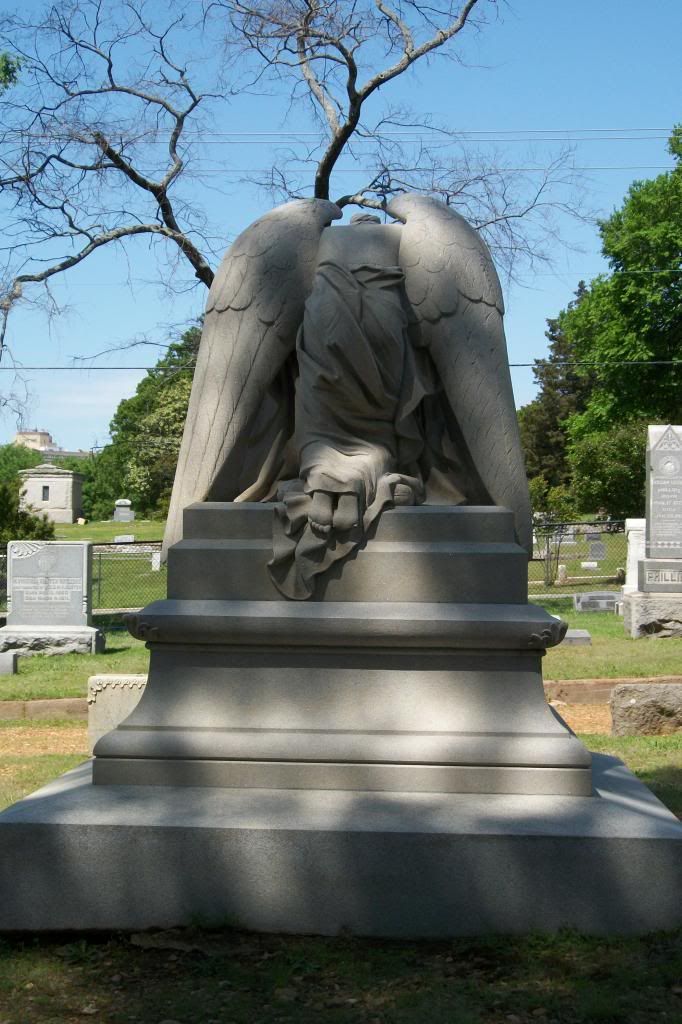 photo weepingangelback.jpg