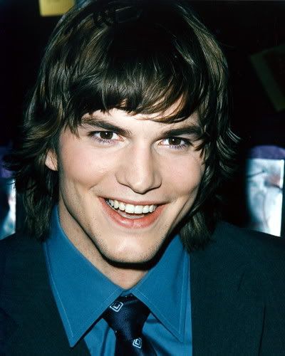 ashton kutcher underwear photos. Ashton Kutcher. Such a cutie.
