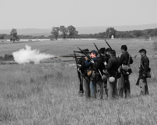 IMAGE: http://i3.photobucket.com/albums/y71/wdwmom2/Copyof20070804056_edited-1.jpg