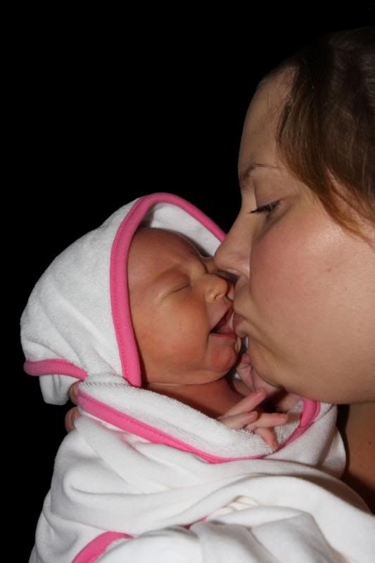 IMAGE: http://i3.photobucket.com/albums/y72/90blackcrx/IMG_0018Balcked.jpg