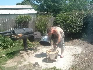 Image
hosting by Photobucket