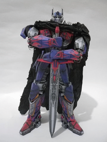 photo Optimus with sword_00.gif