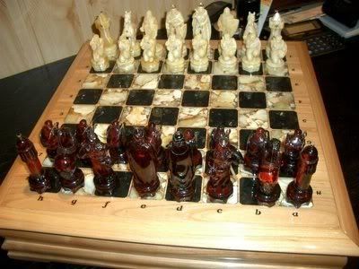 baltic amber chess set Mainan Termahal Didunia