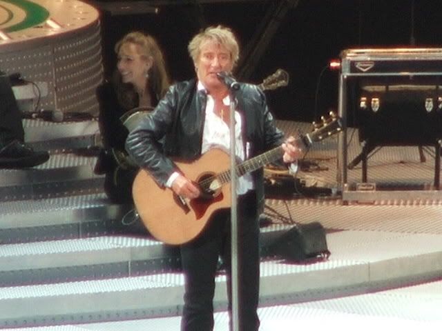 rodstewart100.jpg