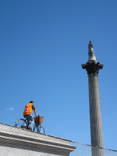 Traf Sq Gormley