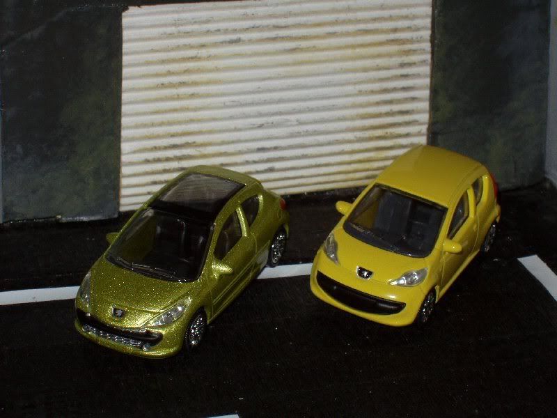 collection peugeot miniature