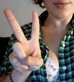 BlogImagePeaceSign.jpg image by DeliciouslyEmo
