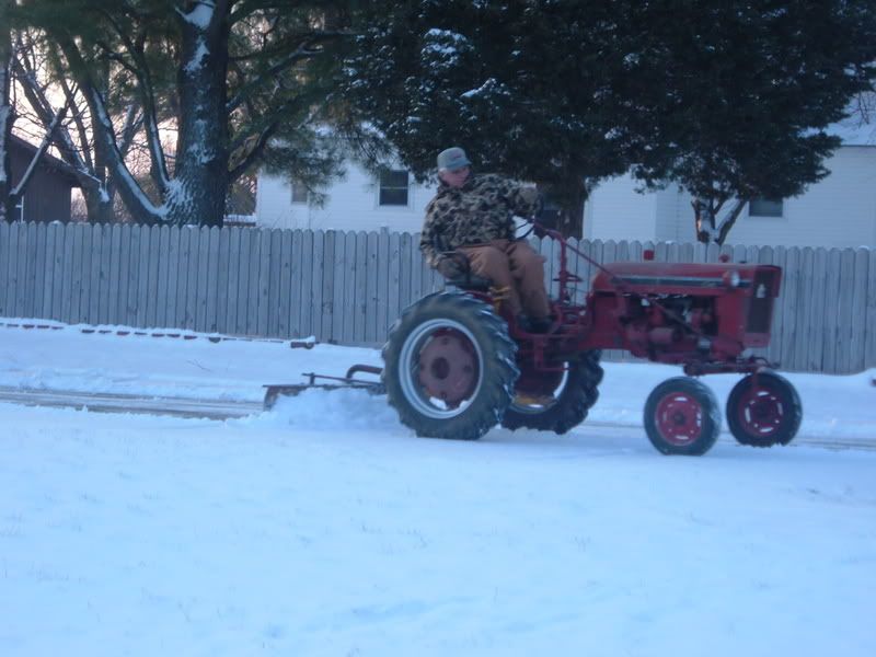 Early start Farmall Cub