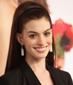 Anne Hathaway Hair Color on Anne Hathaway