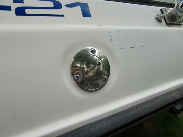 95V-21084.jpg