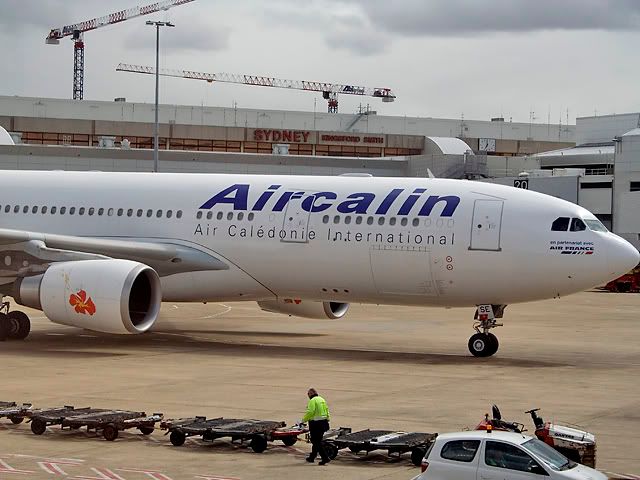 air calin logo