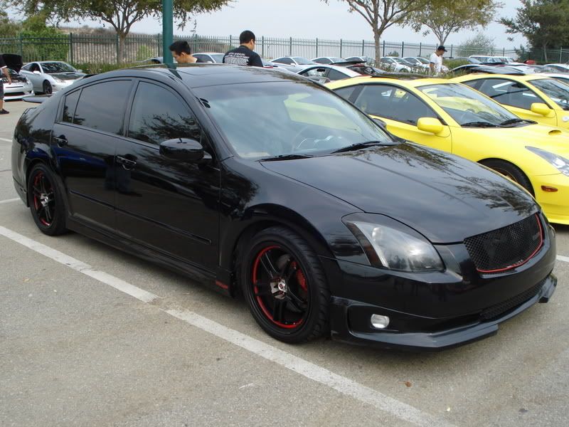 Are nissan 350z a two seater or four