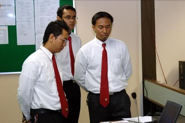 Image hosted by Photobucket.com