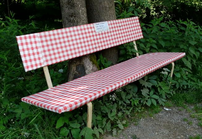 gingham_bench.jpg