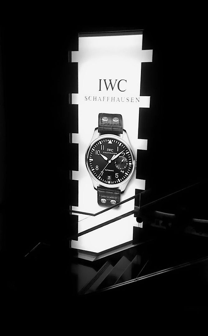  http://i3.photobucket.com/albums/y99/-Kokoro-/IWC.jpg