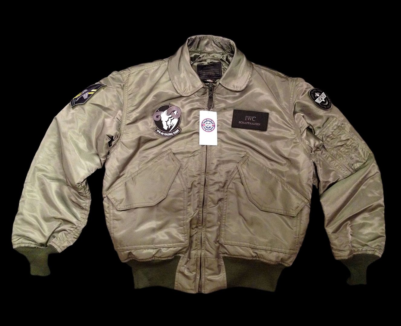 i3.photobucket.com/albums/y99/-Kokoro-/a-Jacket-1.jpg