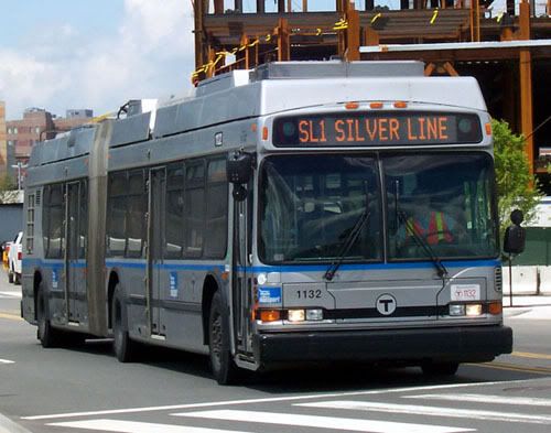 MBTA_Silver_Line_bus_1132.jpg
