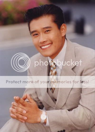 http://i3.photobucket.com/albums/y59/rubie612/Byunghun/untitled7.jpg