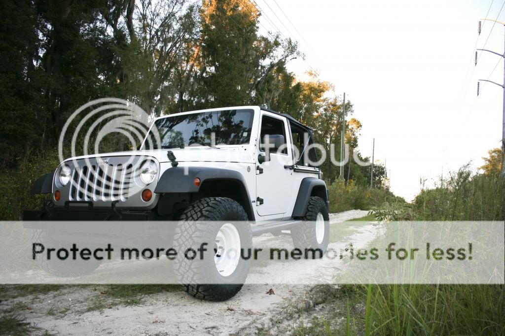 Classic white wheels! | Jeep Wrangler Forum