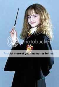 https://i3.photobucket.com/albums/y76/unnamednewbie13/hermione_granger.jpg