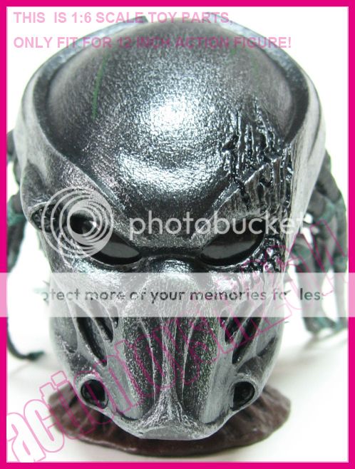 Hot Toys Predators Tracker Predator Head Sculpt  