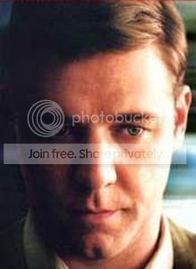 https://i3.photobucket.com/albums/y85/WindDwarf/crowe.jpg