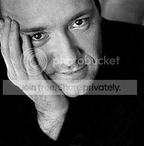 https://i3.photobucket.com/albums/y85/WindDwarf/spacey.jpg