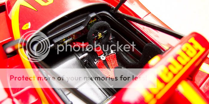 Ferrari 333 SP USRRC Doran Racing MOKART   MOMO Hot Wheels ELITE 333SP