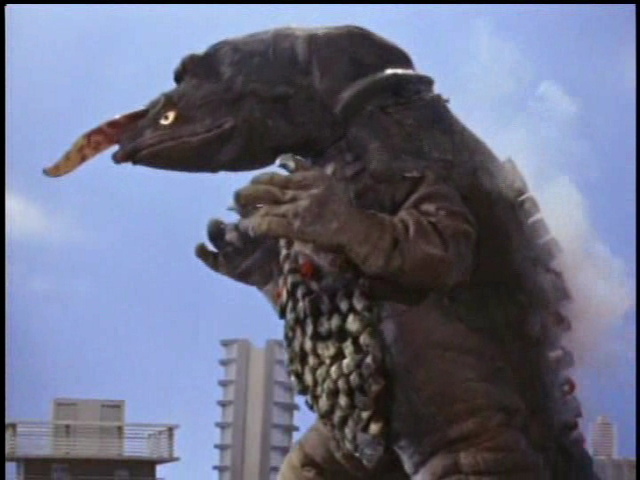 http://i3.photobucket.com/albums/y94/biohazard85/Ultraman%20Kaiju/ZaragasEp36.png